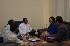 Bhutan ambassador to Sri Lanka Mrs. Pema Choden with Sri Lankan officials